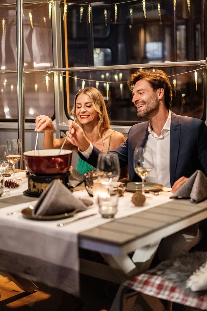 Tschadun Fondue-Gondel, Restaurant und Bar Tschadun, Kloten, achesa Group